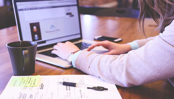نقش بازاریابی دیجیتال در پیشرفت استارتاپ ها