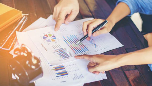 بررسی رضایت مشتری از کمپین بازاریابی